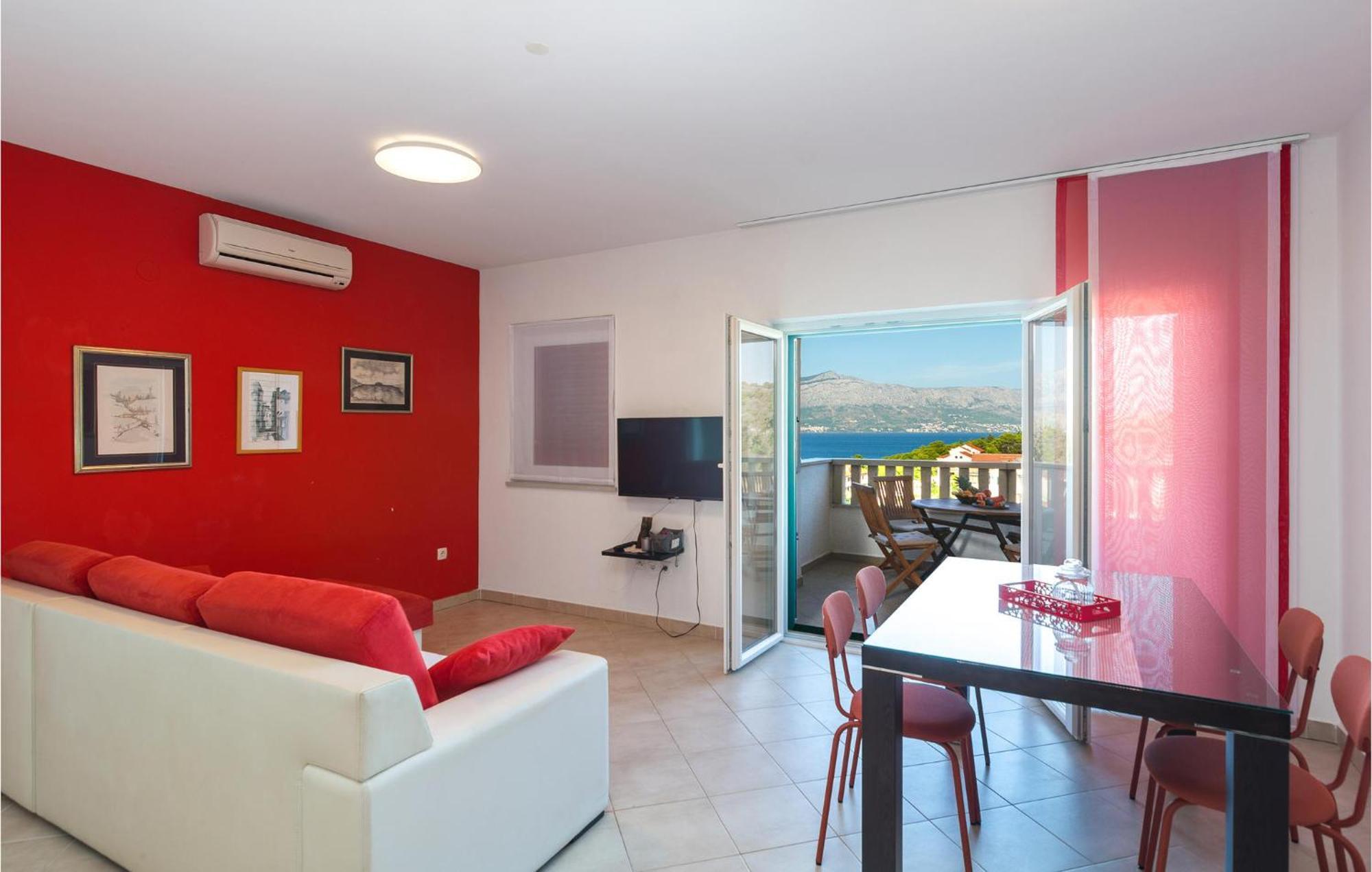 Nice Home In Postira With Outdoor Swimming Pool Buitenkant foto