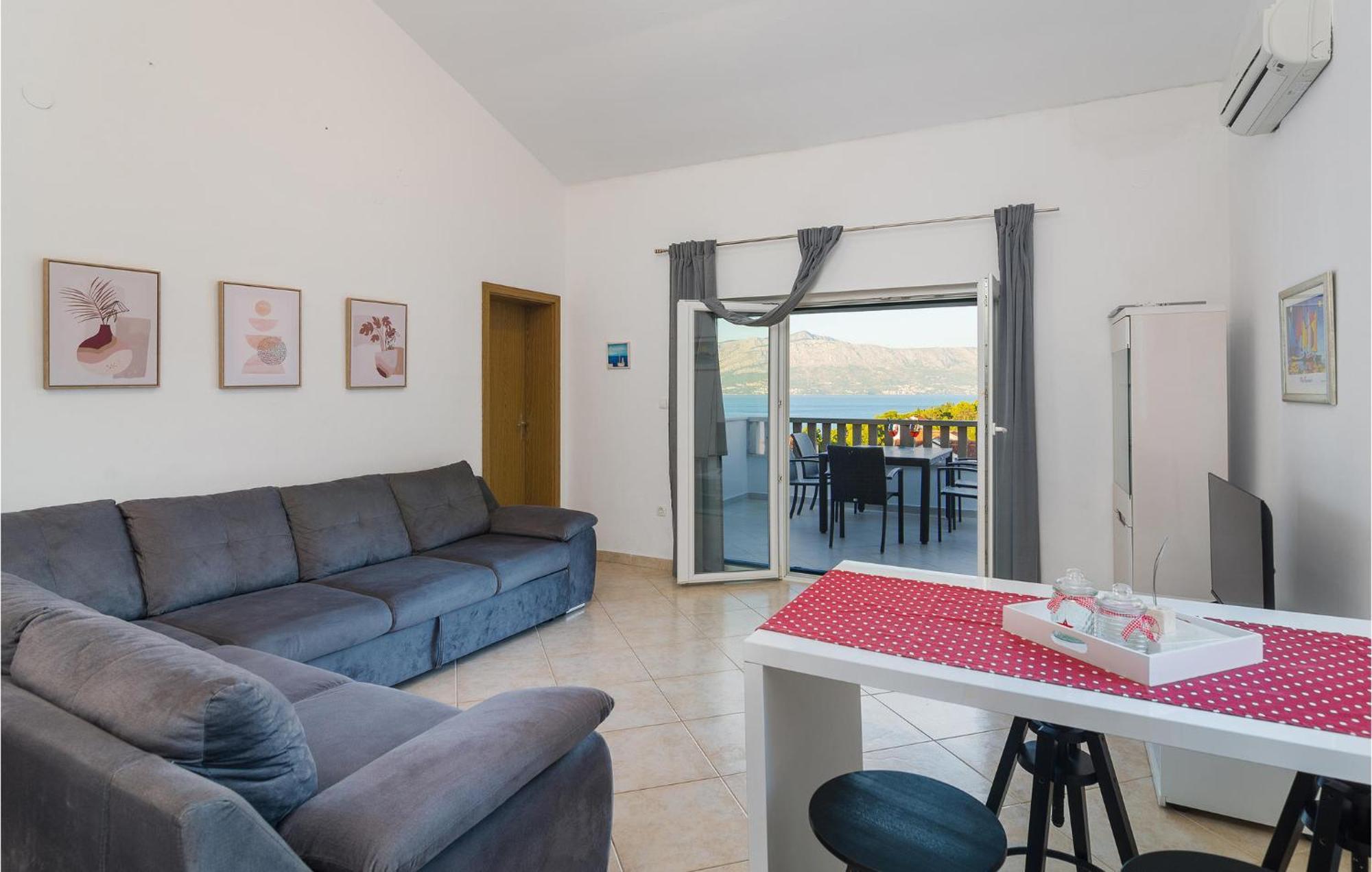 Nice Home In Postira With Outdoor Swimming Pool Buitenkant foto